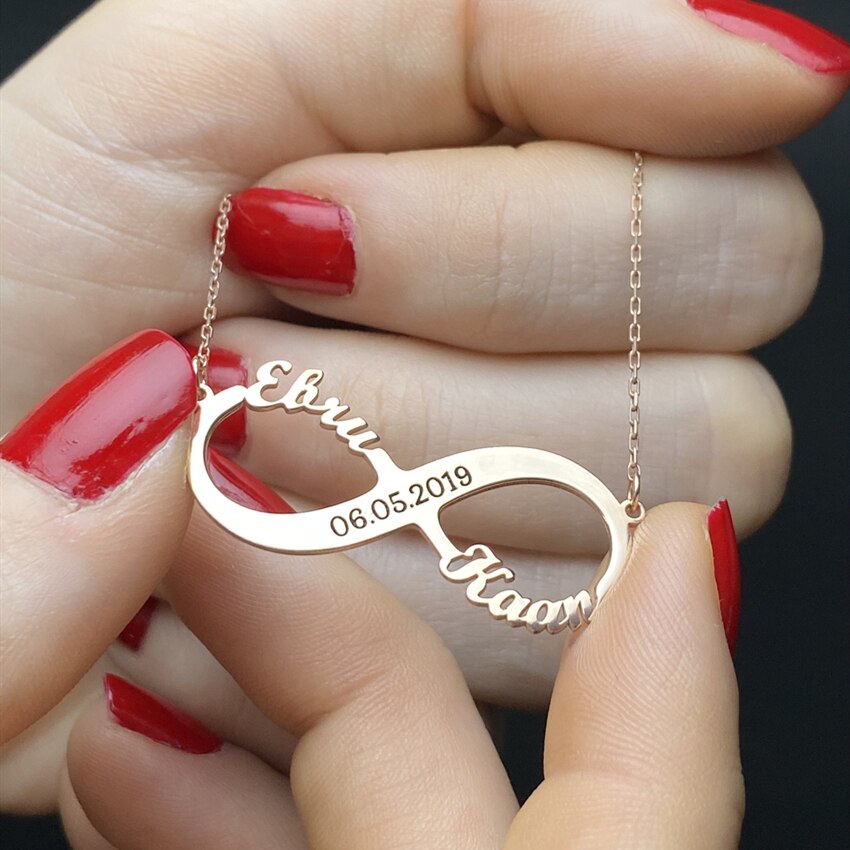 Infinite Love Halskette mit Gravur