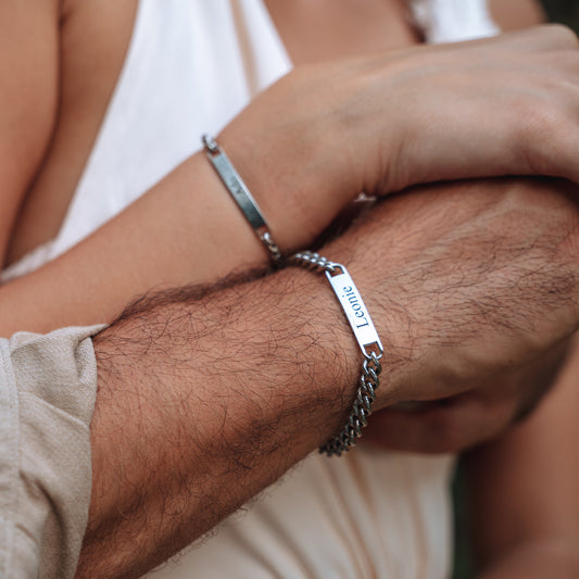 Partner Armbänder mit Gravur