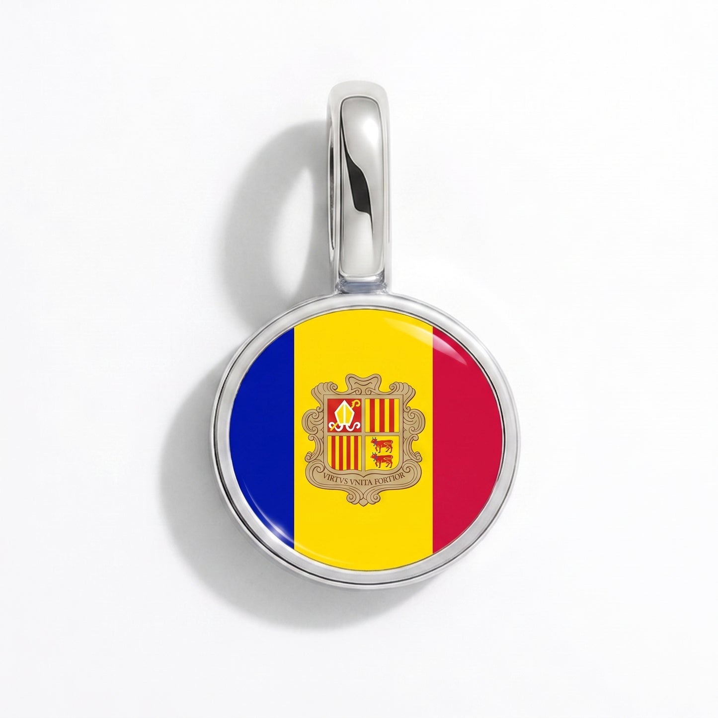 Andorra Flagge – Charm Silber