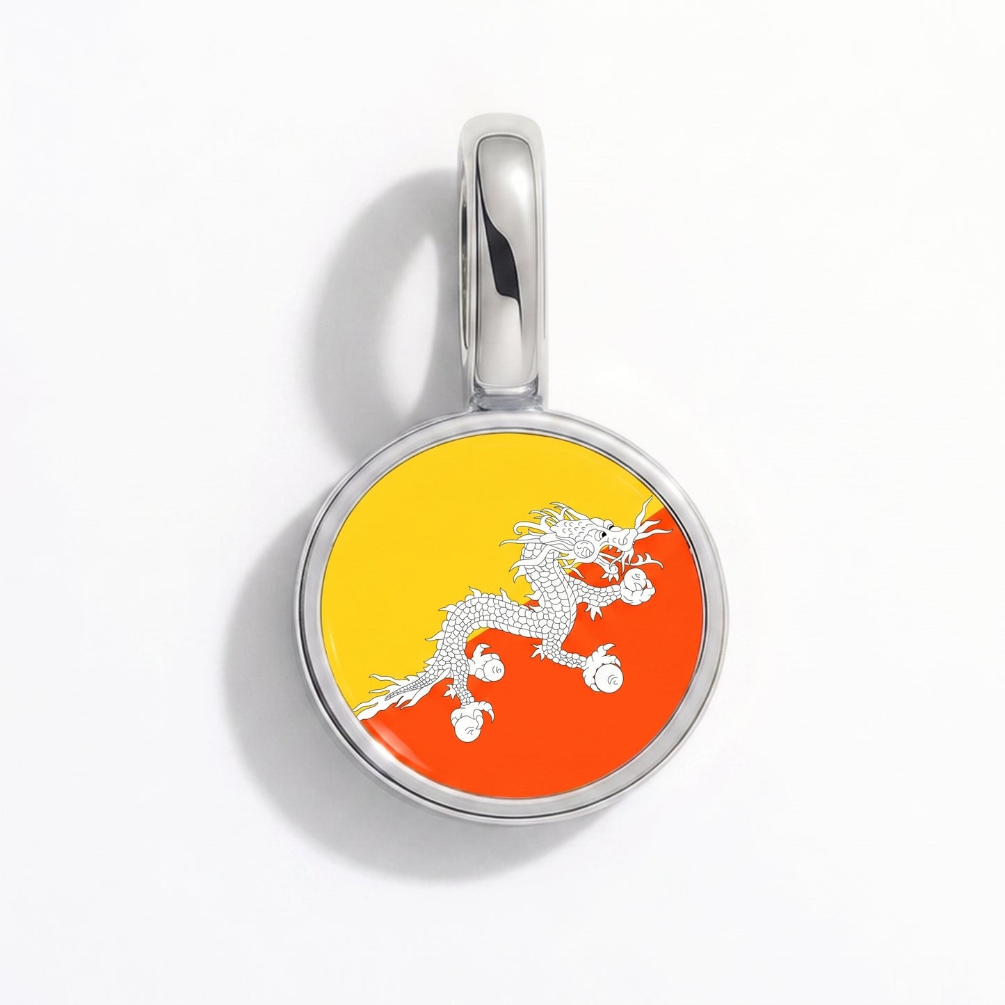 Bhutan Flagge – Charm Silber