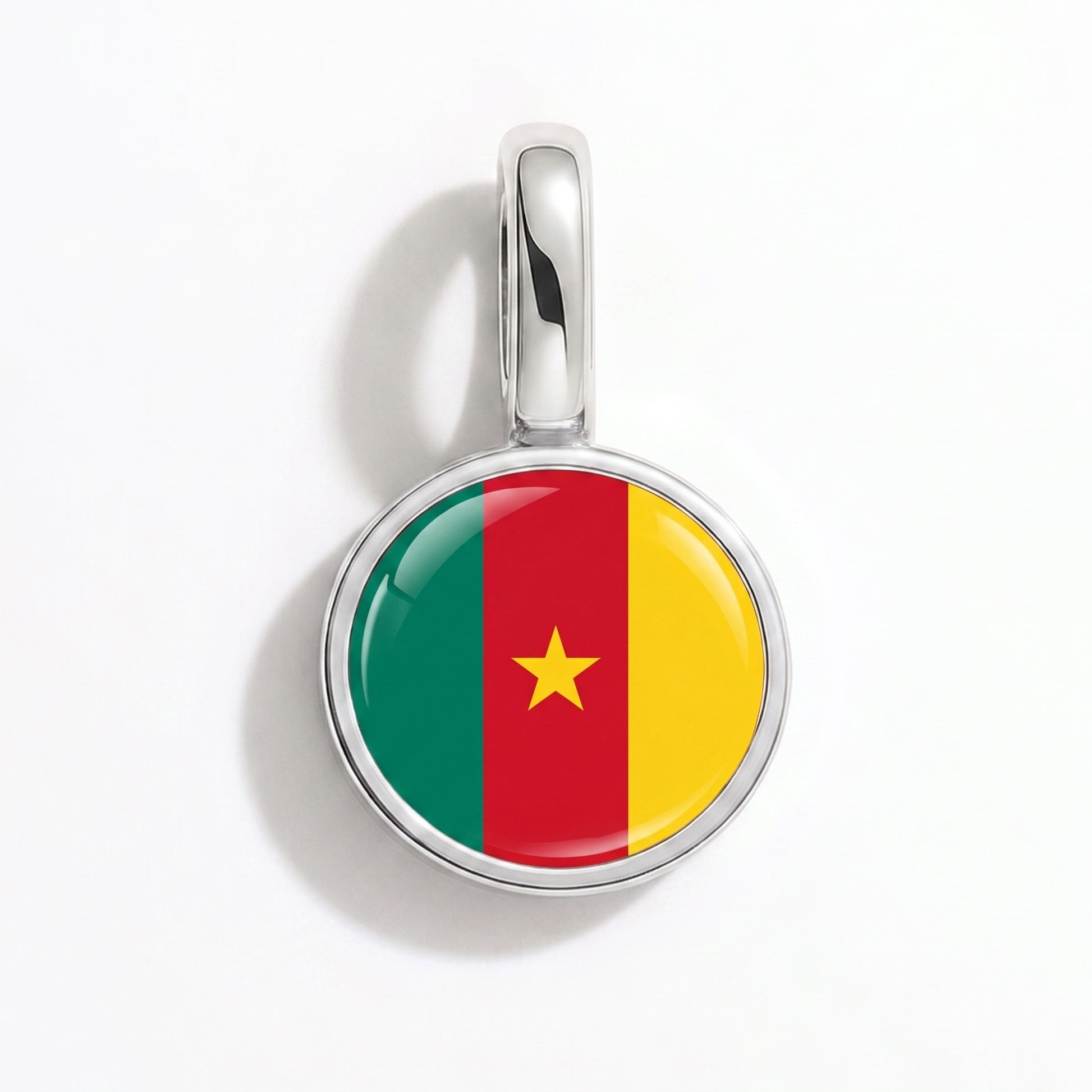 Kamerun Flagge – Charm Silber