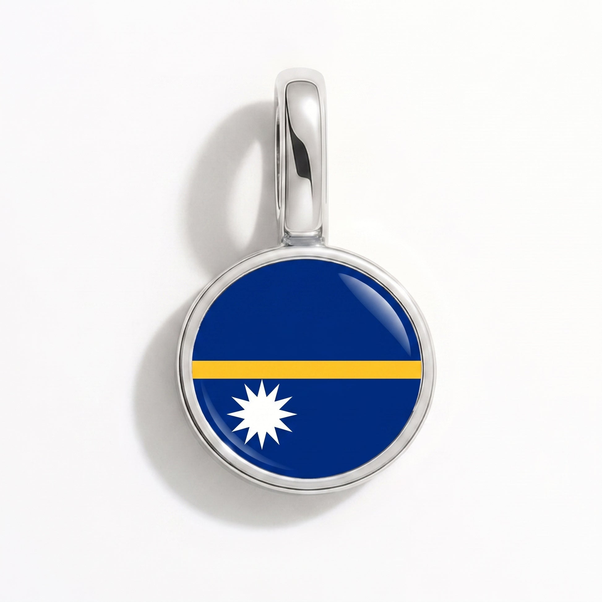Nauru Flagge – Charm Silber