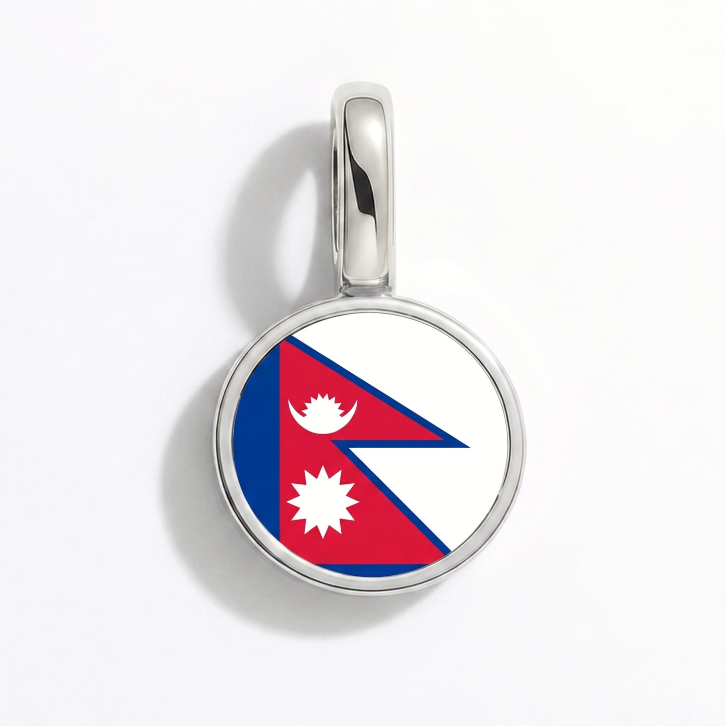 Nepal Flagge – Charm Silber