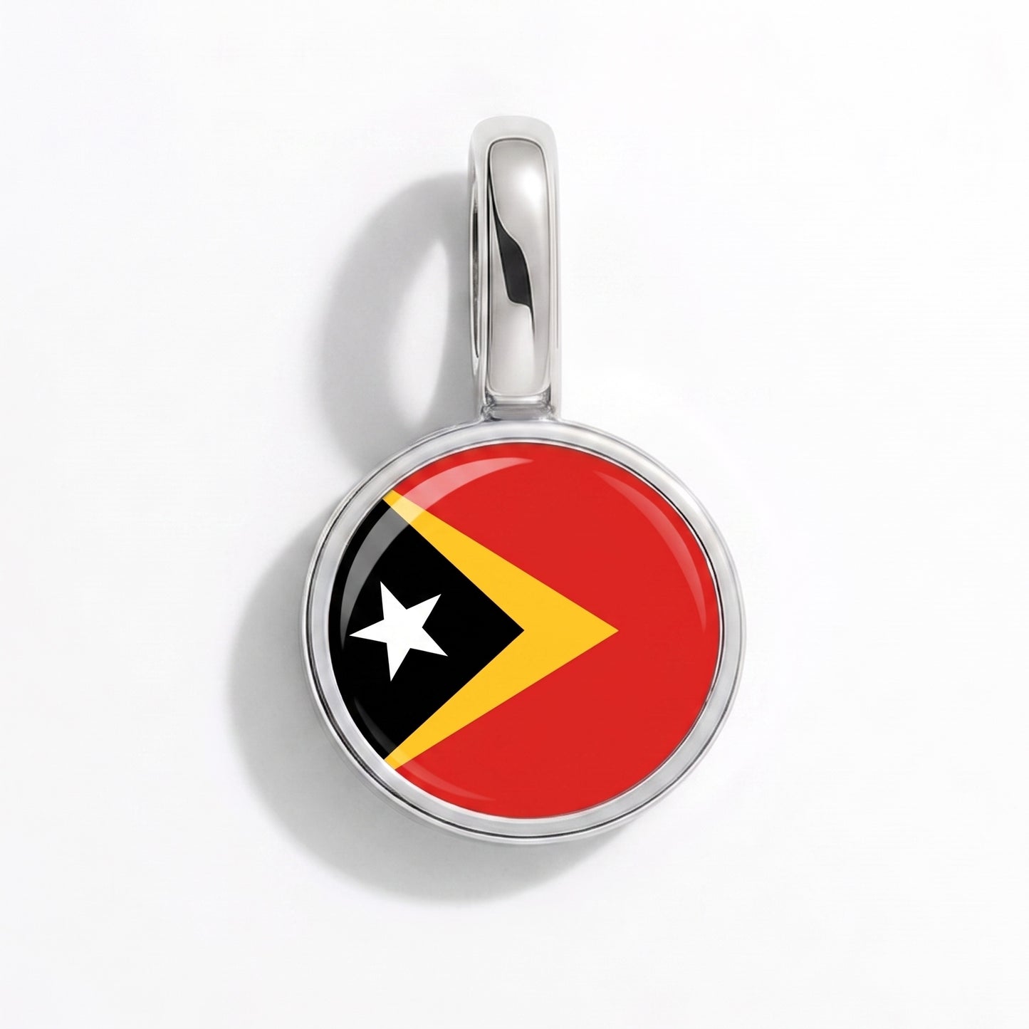 Osttimor Flagge – Charm Silber
