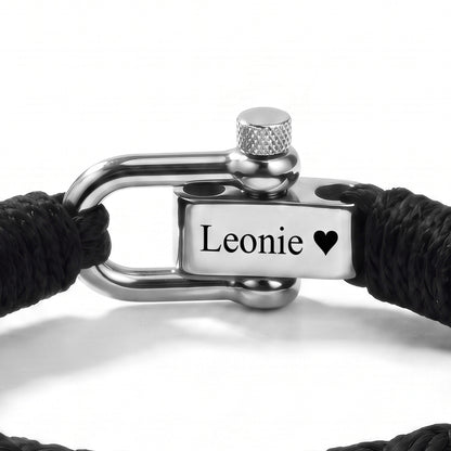 Geflochtenes Armband mit Gravur
